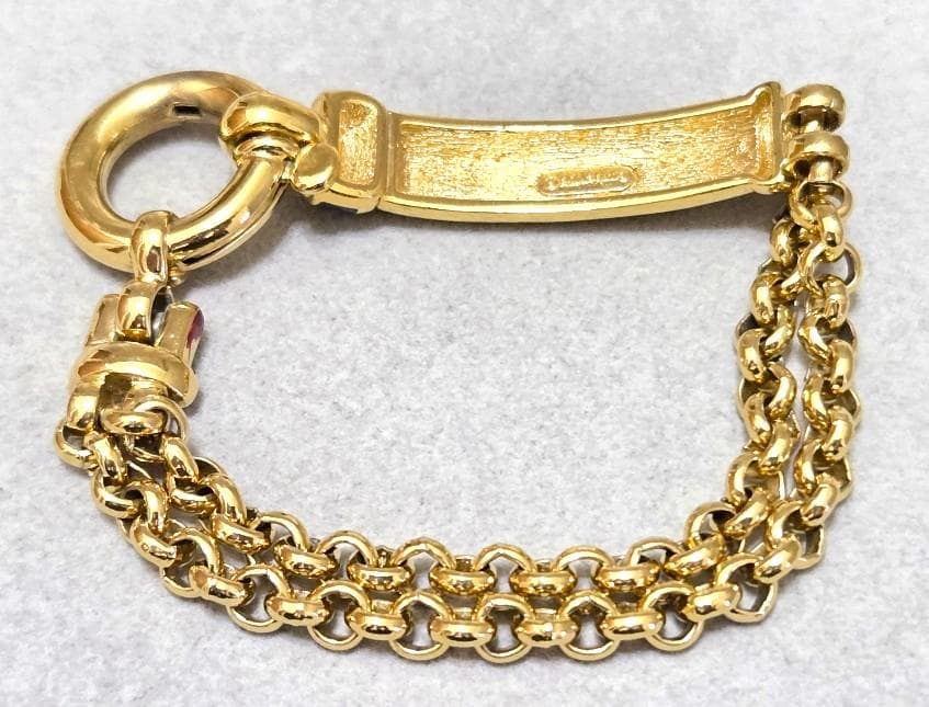 BURBERRY　バーバリー　ゴールドカラーブレスレット　良品　42835