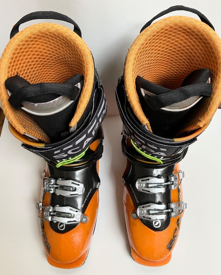 SCARPA MAESTRALE スカルパ マエストラーレ　27.5cm