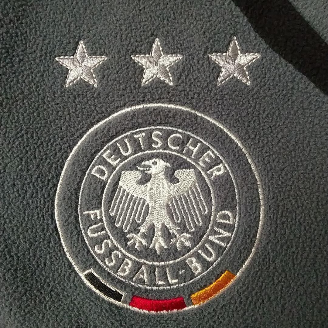 使用感少☆アディダス ドイツ代表 刺繍 エンブレム ハーフジップ