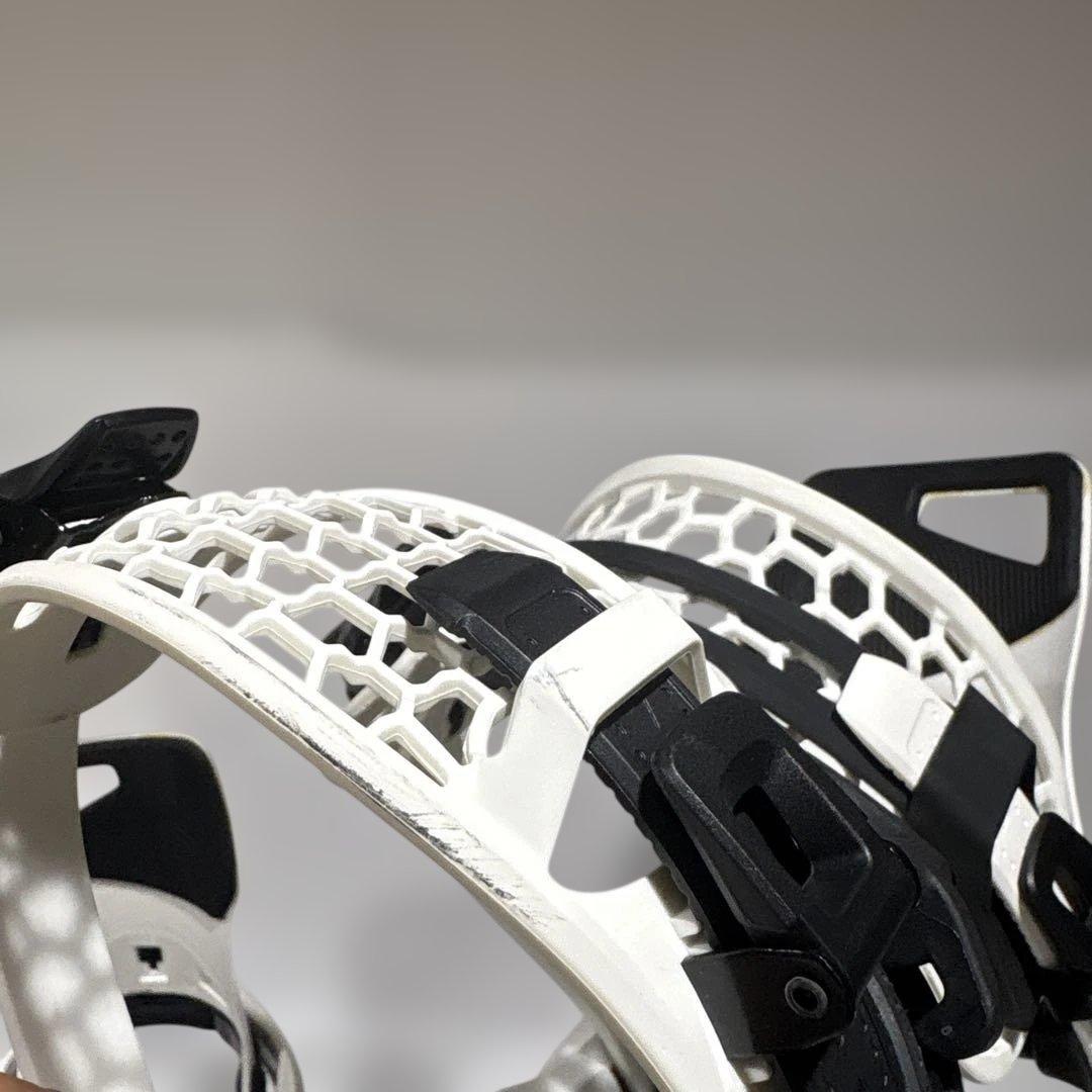 最終セール【美品】SUPERMATIC スノーボード ビンディングＬサイズ