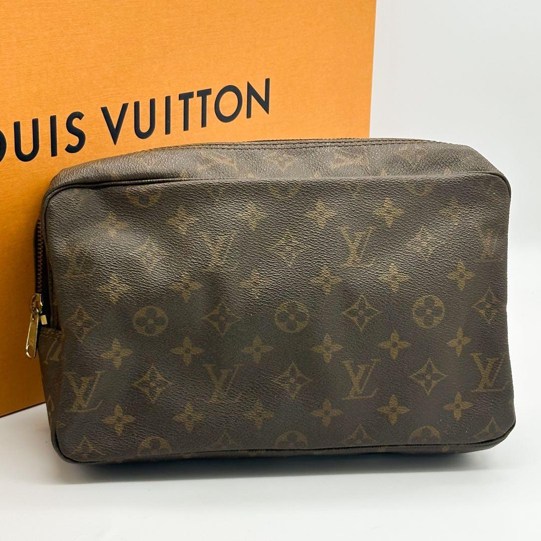 ルイヴィトン トゥルース トワレット 28 モノグラム クラッチバッグ ポーチ