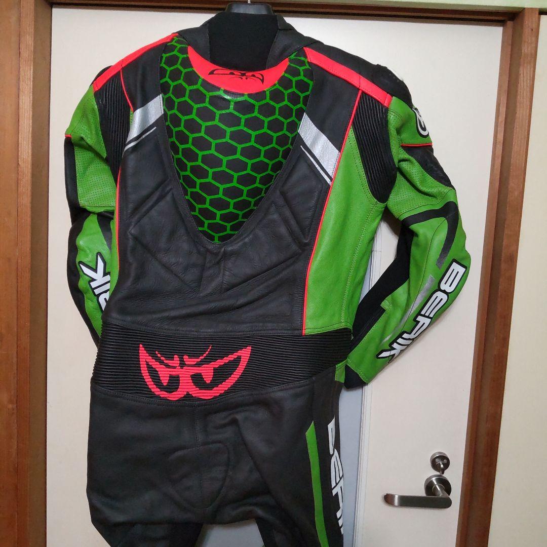 リン☆ベリック(52・XL)最高位レーシングスーツ川崎カワサキ☆新品タグ付