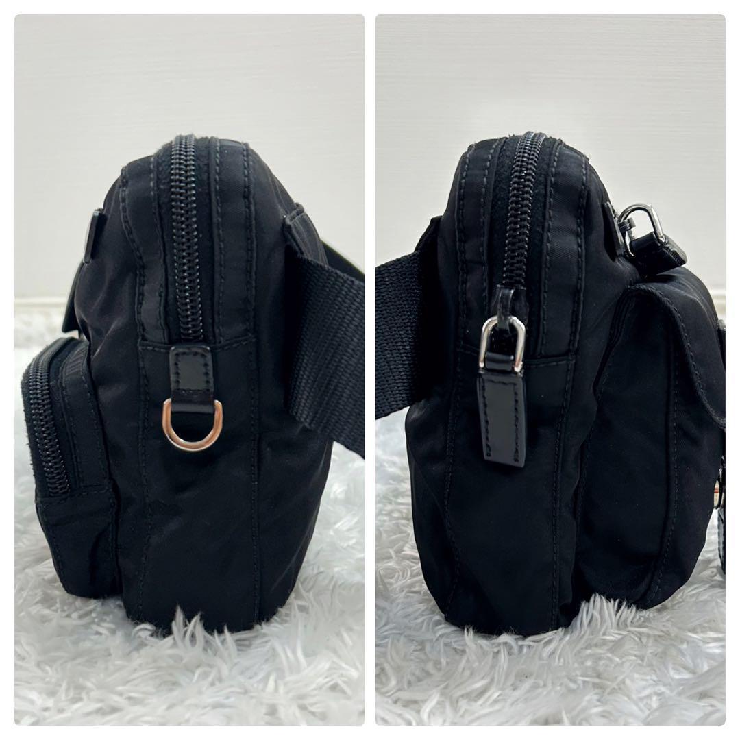 正規品✨極美品✨PRADAプラダ　ボディバッグ　ウエストポーチ　三角プレート　黒