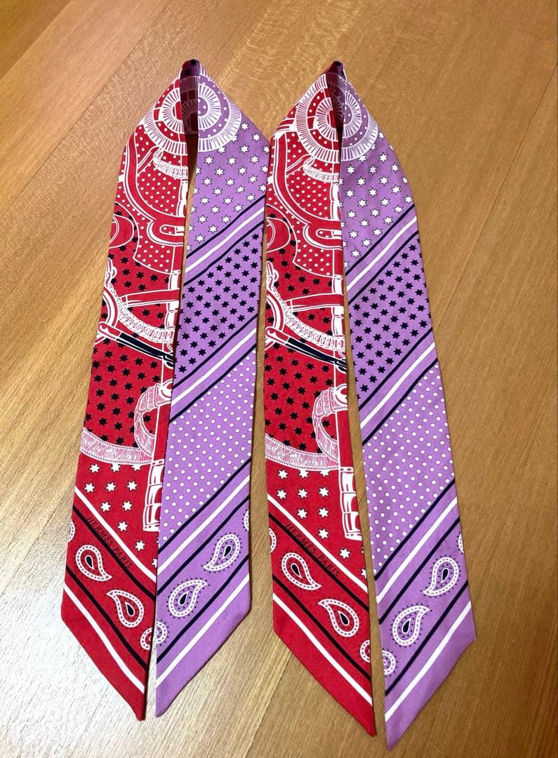 HERMES ツイリー　2本組　バンダナ柄　赤ピンク系