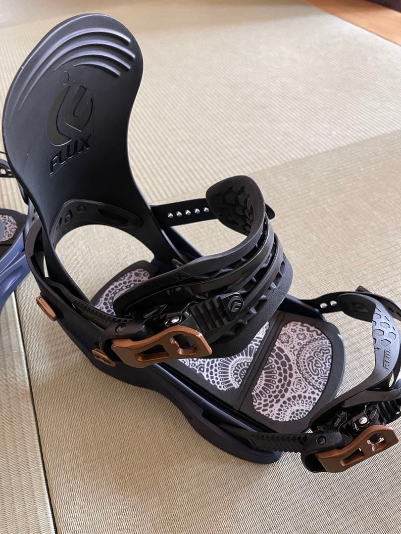 FLUX SR 18-19モデル　カラーTyler Warren