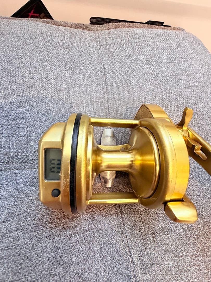 リール SHIMANO KAIKON 3000T