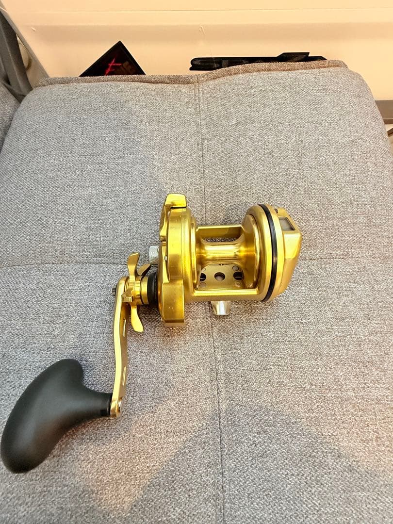 リール SHIMANO KAIKON 3000T