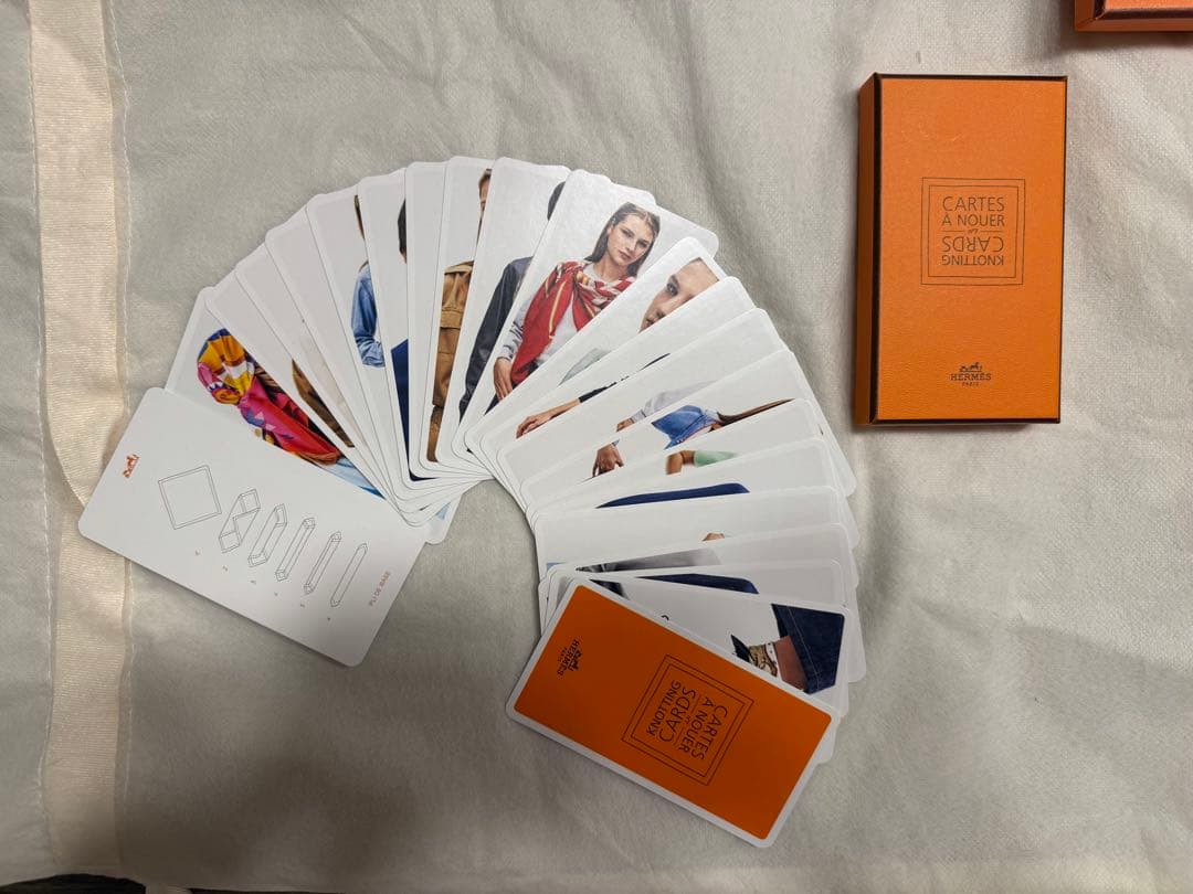 HERMES スカーフ カレ 90 カレ90 ダブルフェイス