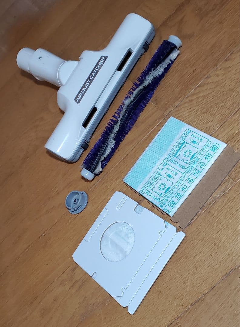 軽量・強力！　Panasonic　紙パック式掃除機　紙パック付　ホワイト　家電