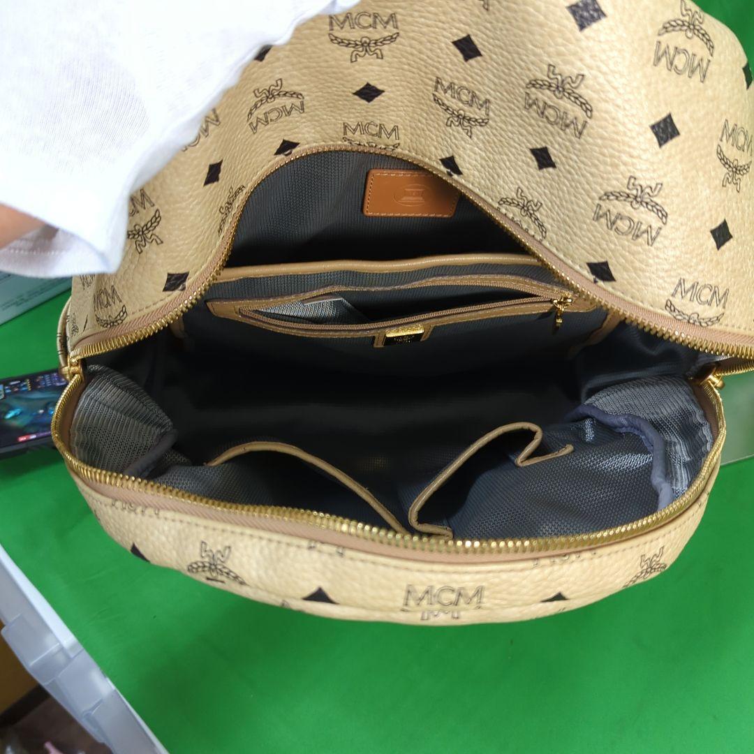 MCM/エムシーエム/リュック/レザー/BEG/総柄/セカスト/中古/
