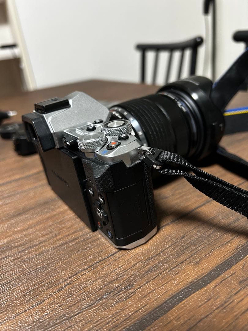 デジタルカメラ OLYMPUS OM-D E-M5 Mark II 12-40mm PRO