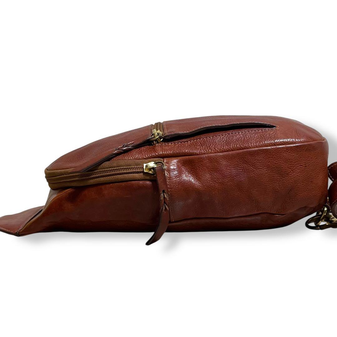 美品✨ IL BISONTE イルビゾンテ ボディバッグ ブラック レザー