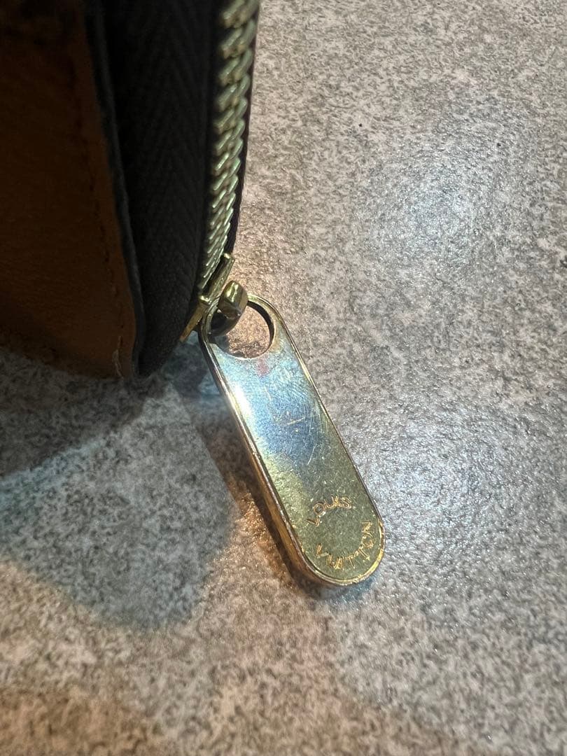 Louis Vuitton ルイビトン長財布　ジッピーウォレット 中古品
