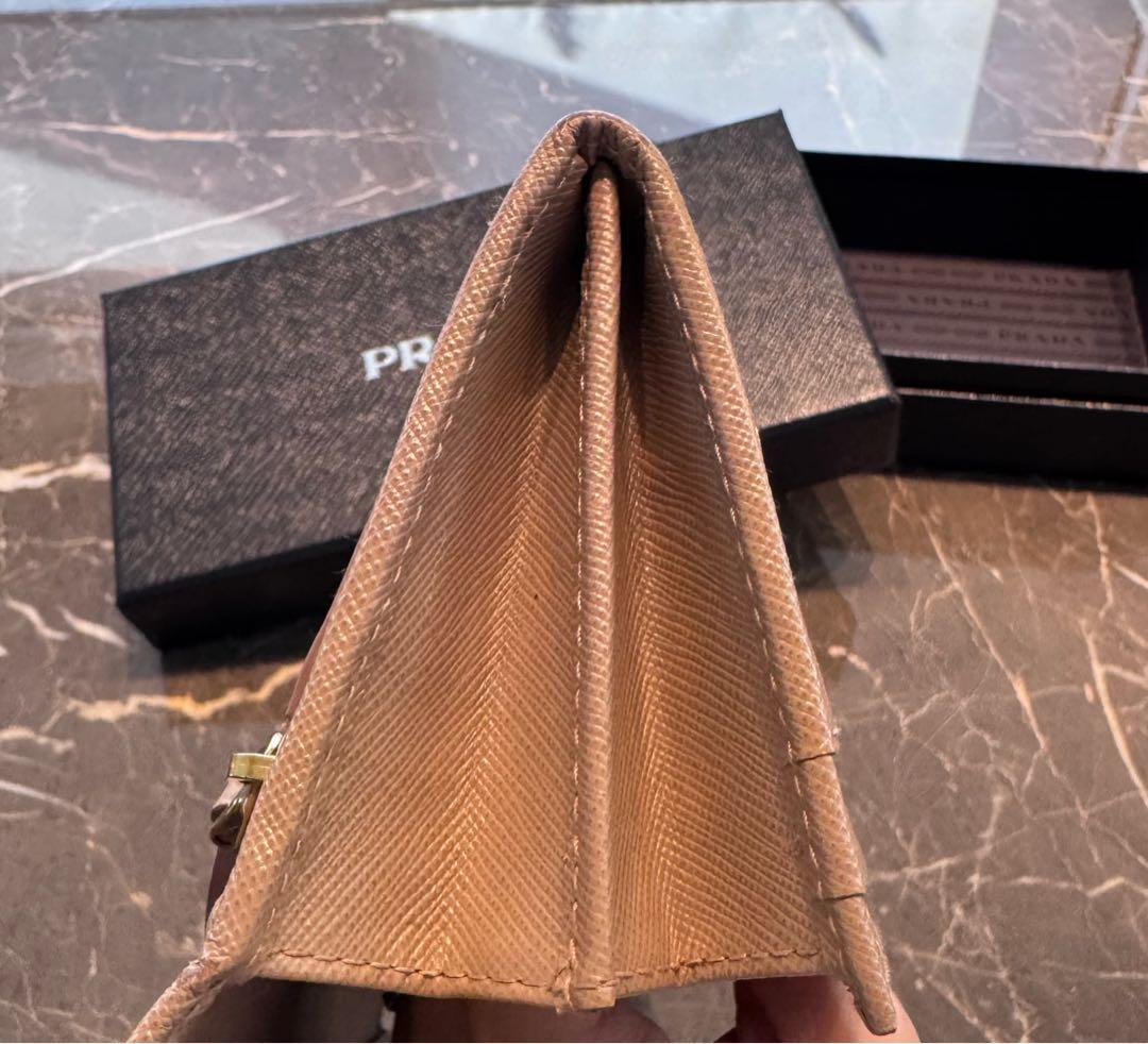 再お値下げ★ほぼ未使用✨バッグとセット割も可✨PRADA レザー 長財布 正規品