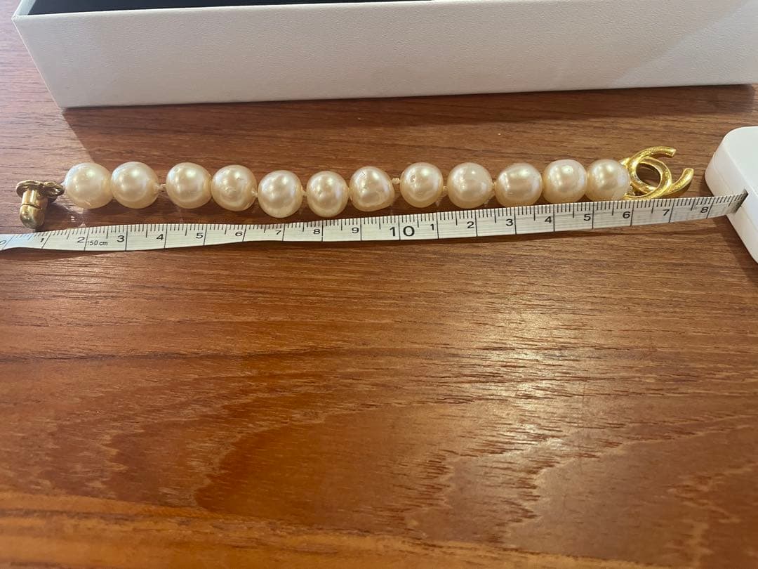 CHANEL パール ゴールドロゴ ブレスレット