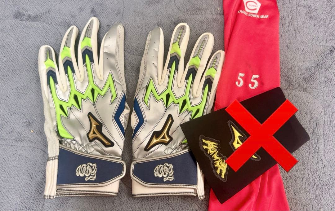 東京ヤクルトスワローズ 村上宗隆選手 実使用 バッティンググローブ