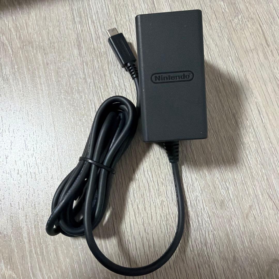 2024年製Nintendo Switch lite スイッチライト　本体