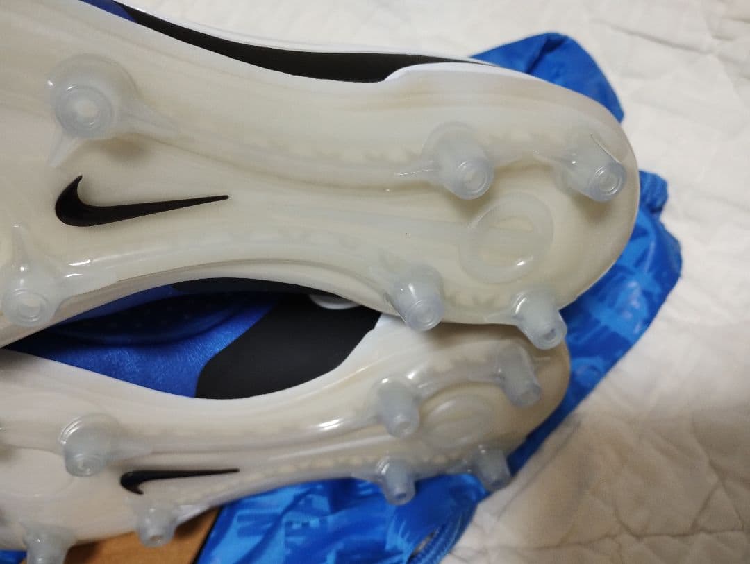 ティエンポレジェンド10 エリート AG PRO ２７センチ