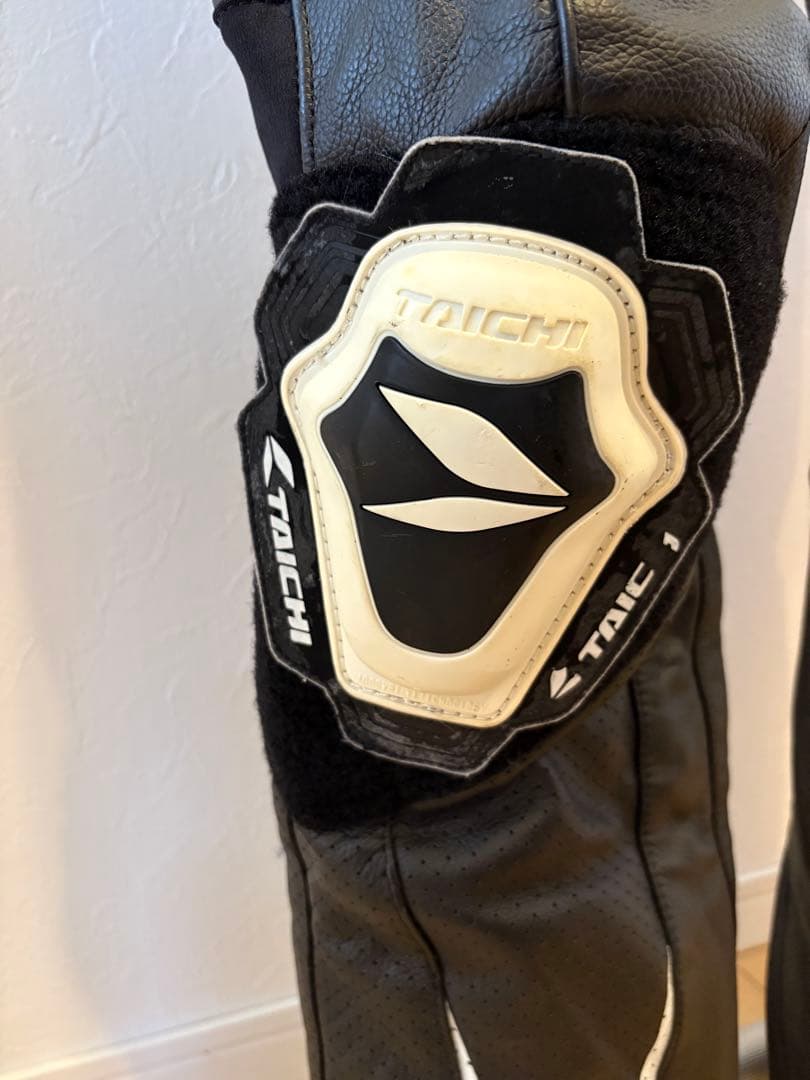 【みつやさま専用】RSY-824 エイペックスレザーパンツ　Mサイズ【EU46】