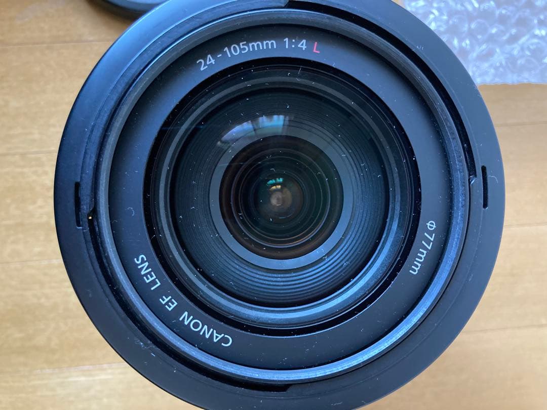 ジャンク品です　Canon EF 24-105mm レンズ