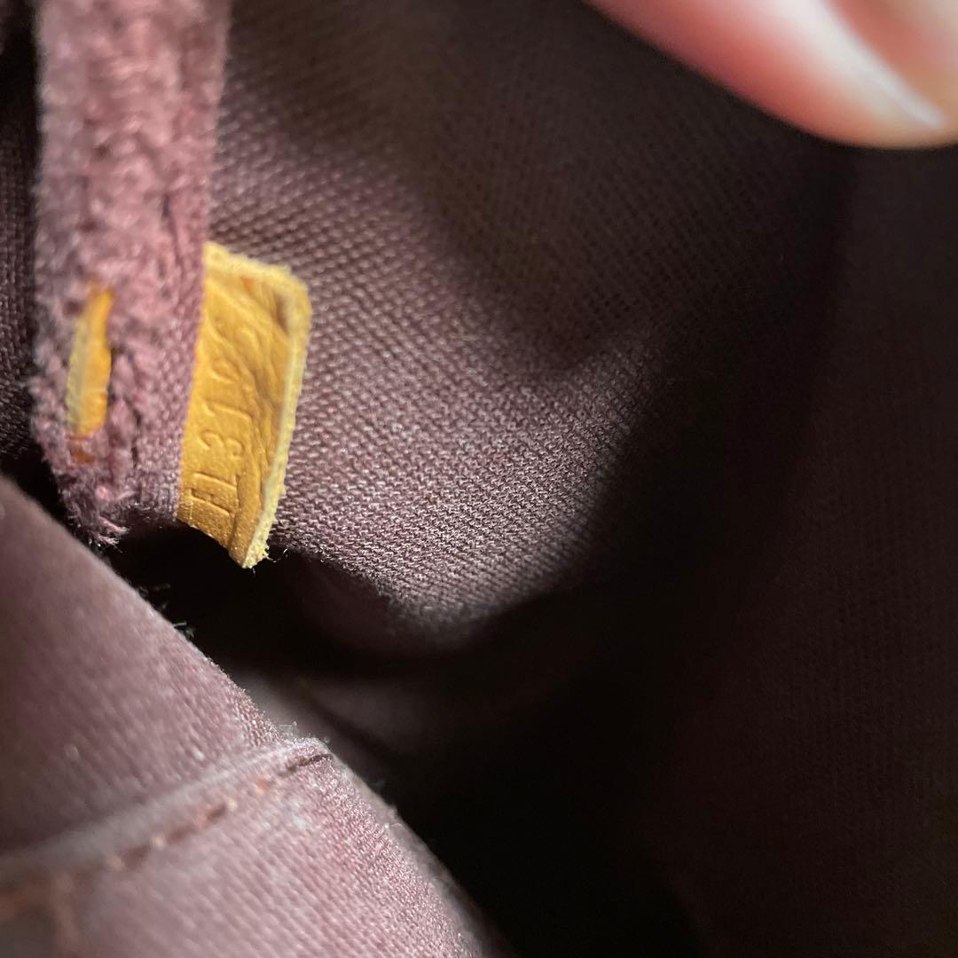 LOUIS VUITTON ショルダーバッグ　斜め掛け　フェイボリット2way