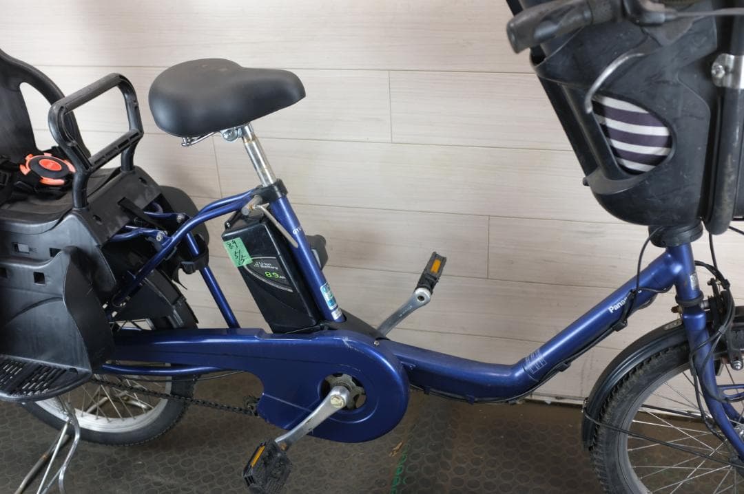 パナソニック ギュット　　20インチ　3段　8.9Ah（5点灯）充電器あり