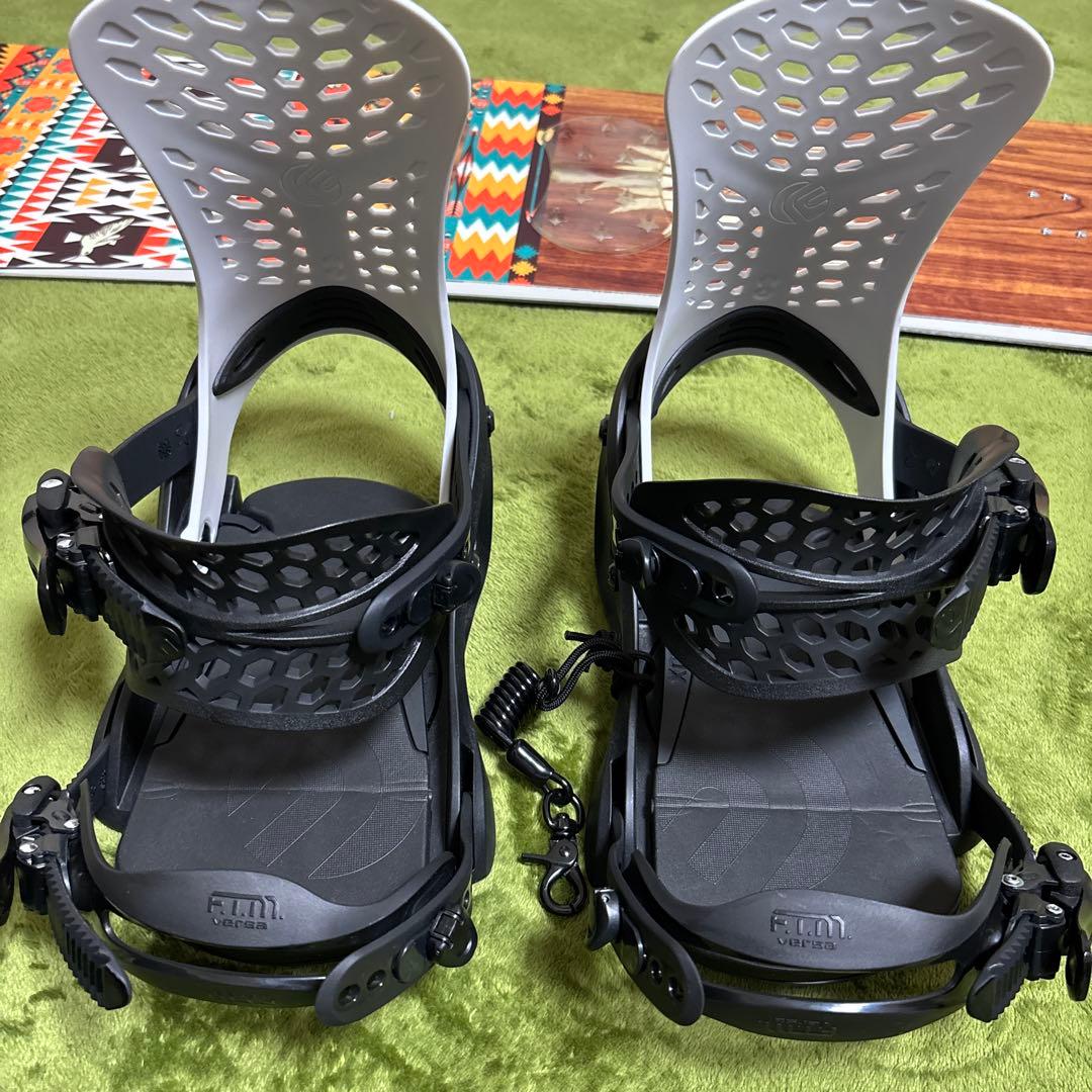 新品・未使用】スノーボードelan PRISM 137 バインflux S - メルカリ