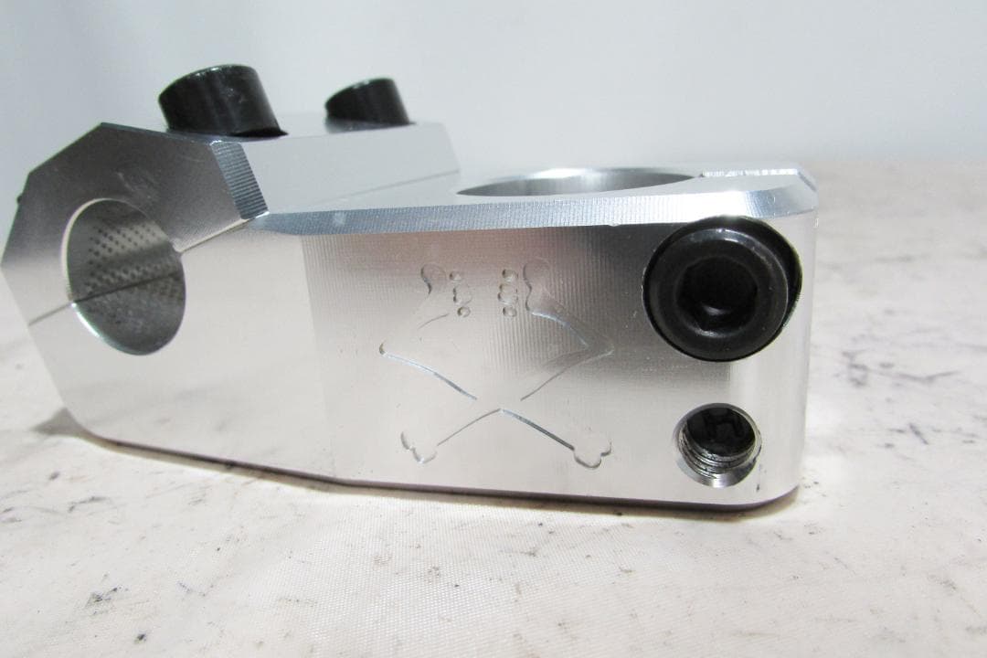 BMX ステム BONE DETH Muffin Top Load Stem - パーツオンライン ショップ