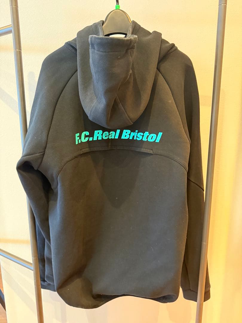 F.C.Real Bristol 21AW セットアップ