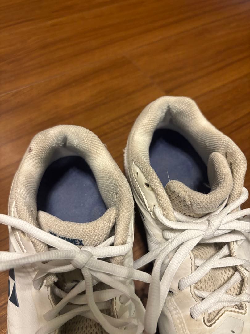 LINUS☆ 専用YONEX バドミントンシューズ 65ホワイト24.0