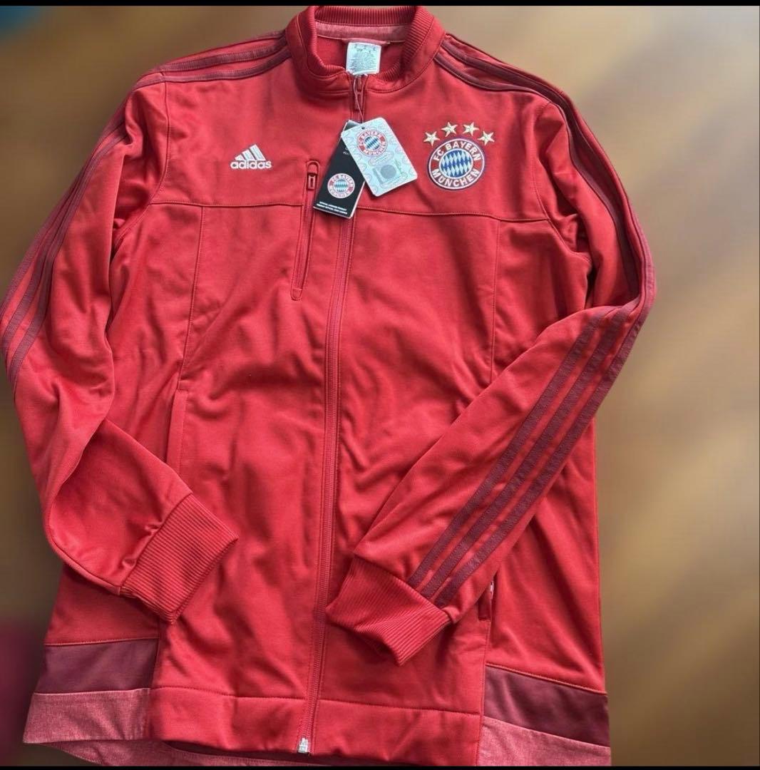 新品タグ付きadidas バイエルンミュンヘンユニフォーム他２点セットM