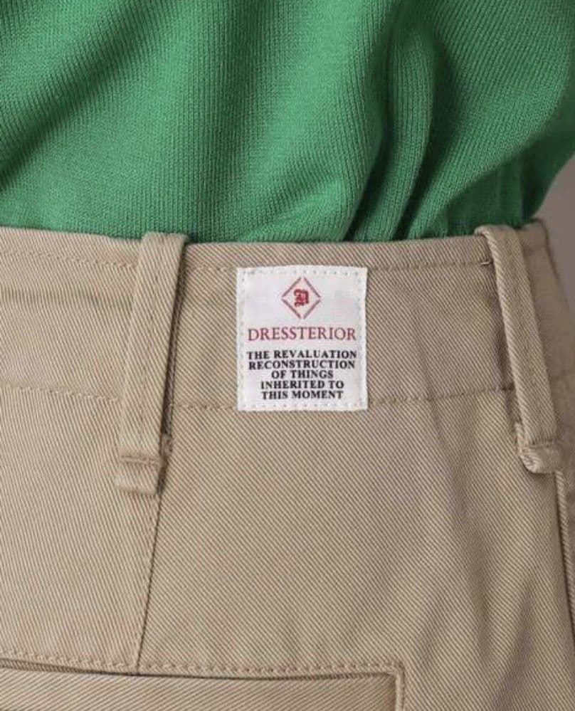 DRESSTERIOR【CLASSY.12月号掲載】ヴィンテージワイドチノパンツ