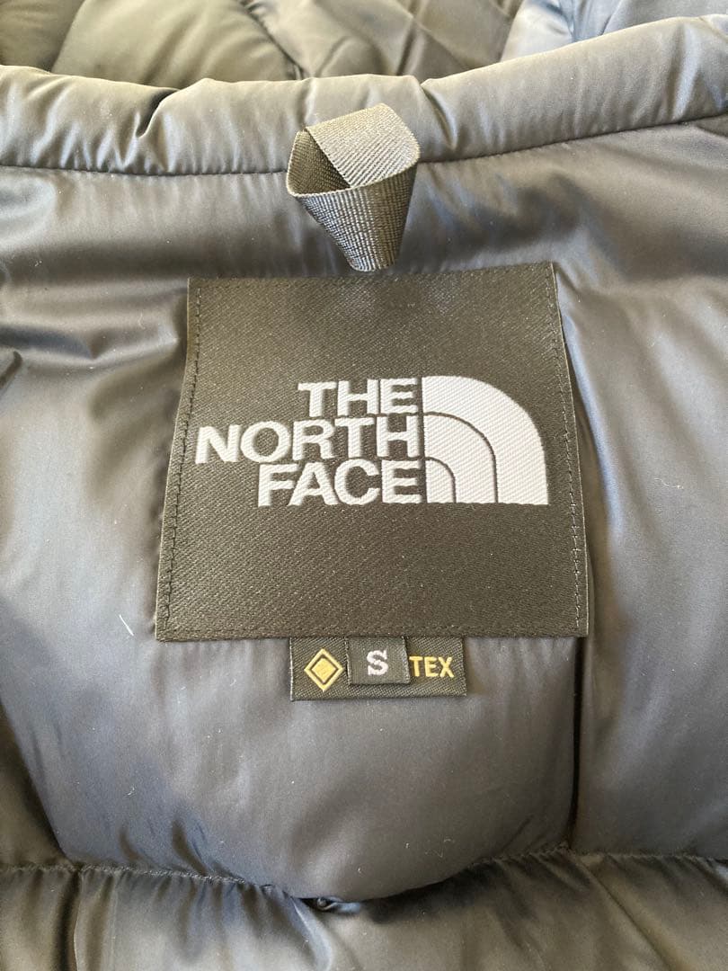 ノース・フェイス　マウンテンダウンジャケット黒