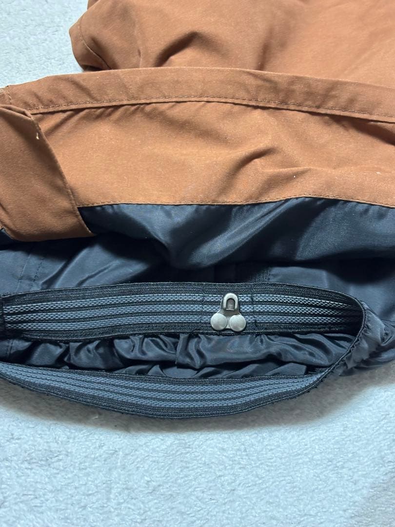 【新品・未使用 】SCAPEスノーボードパンツ レディース Mサイズ