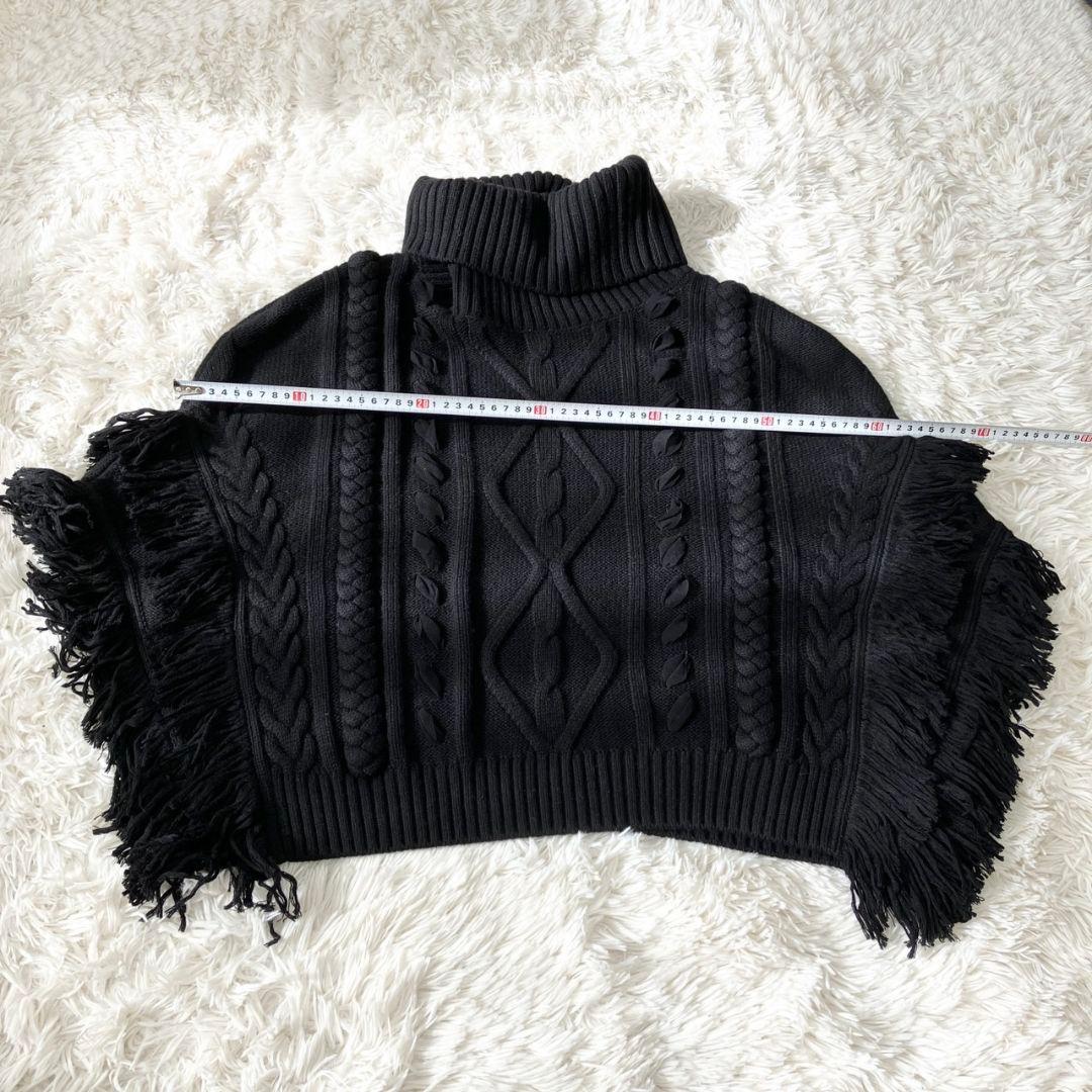 VIVIENNE TAM ケーブルニットポンチョ 肉厚 フリンジ