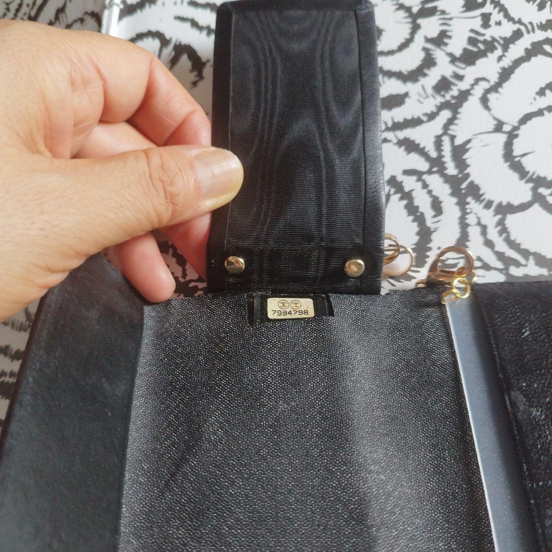 CHANEL ブラック レザー チェーンケース キーケース