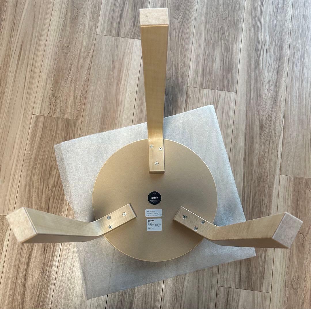 artekアルテックスツール60Stool3本脚ブラック リノリウム2024年製