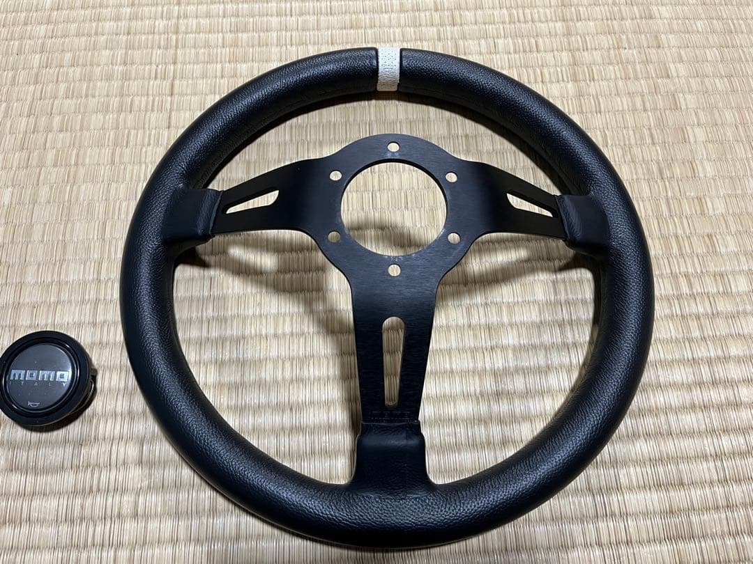 9433 モモステ 32.8パイ ステアリング MOMO ディープ