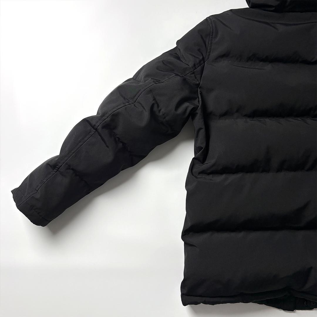 Levi's 中綿ジャケット M ブラック ダウンジャケット パフジャケット