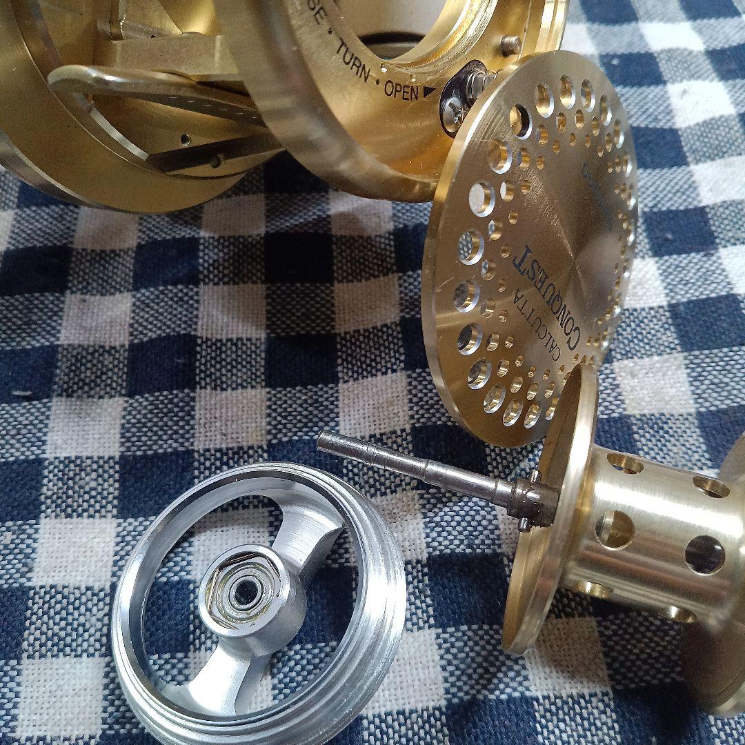 シマノ　00カルカッタコンクエスト200(RH440) Yiiです。