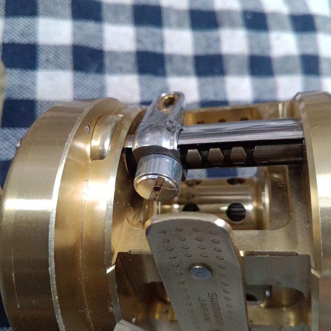 シマノ　00カルカッタコンクエスト200(RH440) Yiiです。