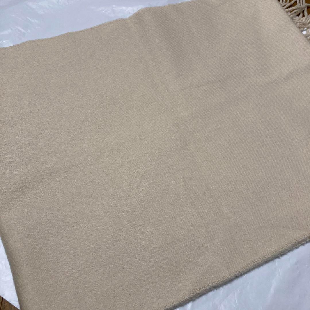 美品 ジョンストンズ カシミヤ100％ 中判ストール オフホワイト