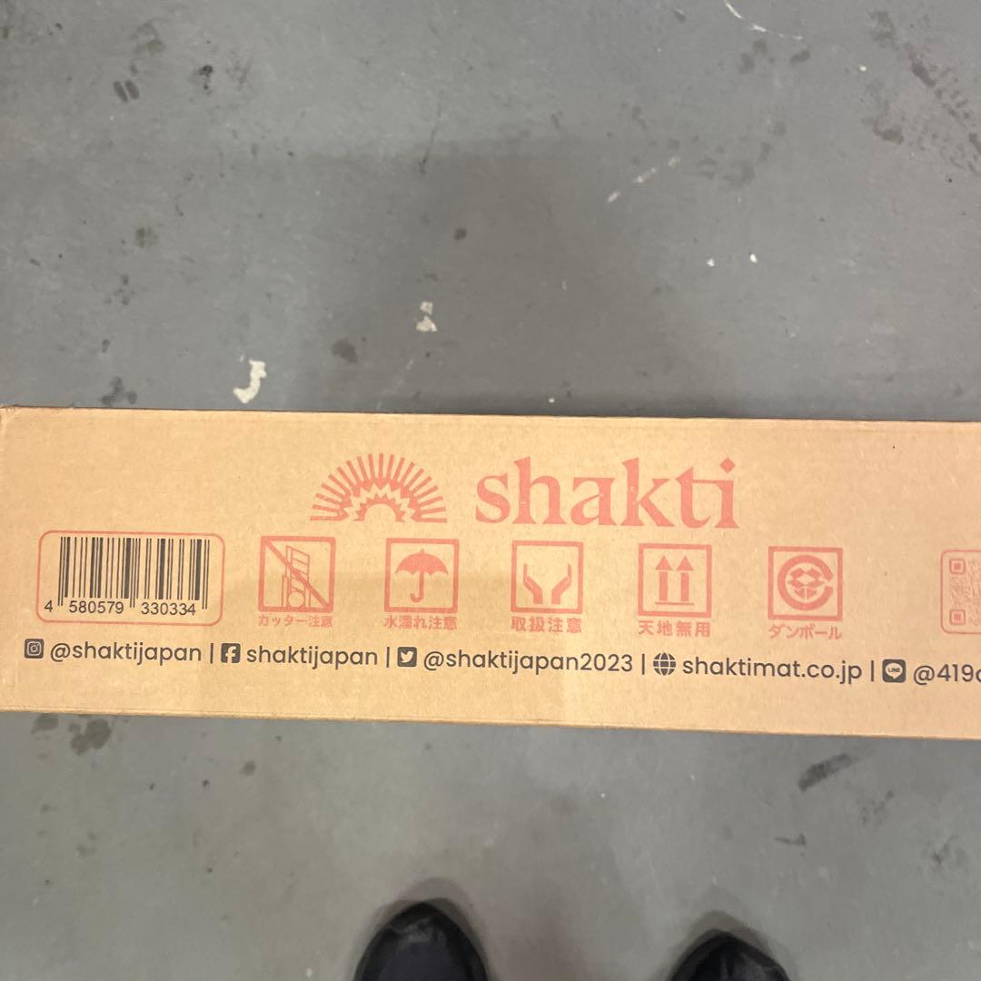 Shakti マット＆ピロー セット 黒ブラック