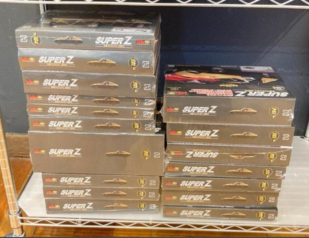 アシェット　西部警察　スーパーZ　1/8　101号～200号　未組立　全部揃い