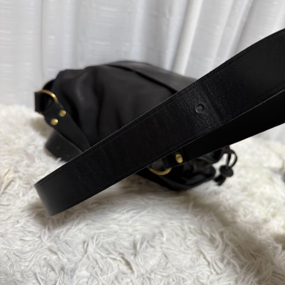 未使用級⭐️ル・サック・ドゥ・ベルジェ　南仏の羊飼いのバッグ　ブラック　レザー