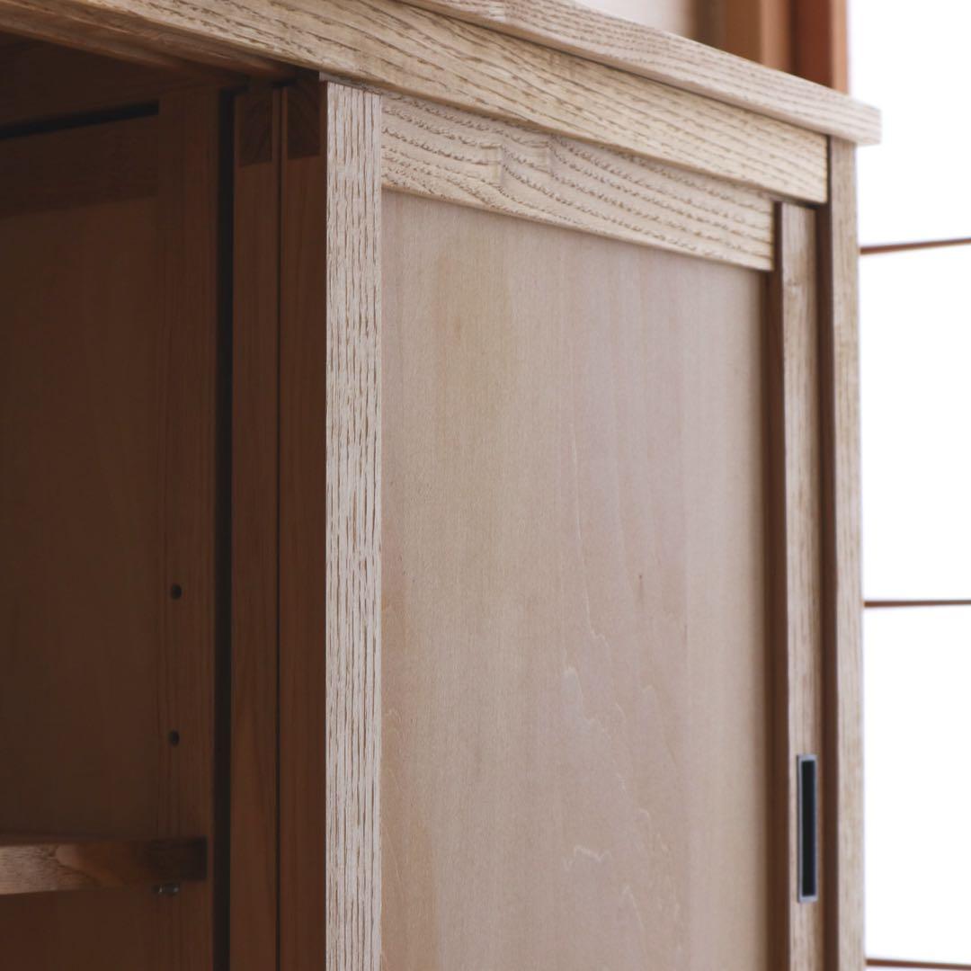 pey　栗の引き戸キャビネット