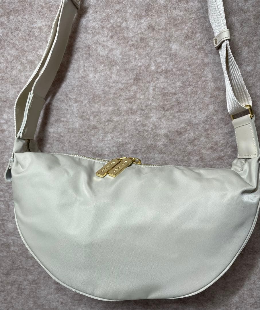 【3652】VIOLAd’ORO / ナイロン ボディーバッグ ショルダー