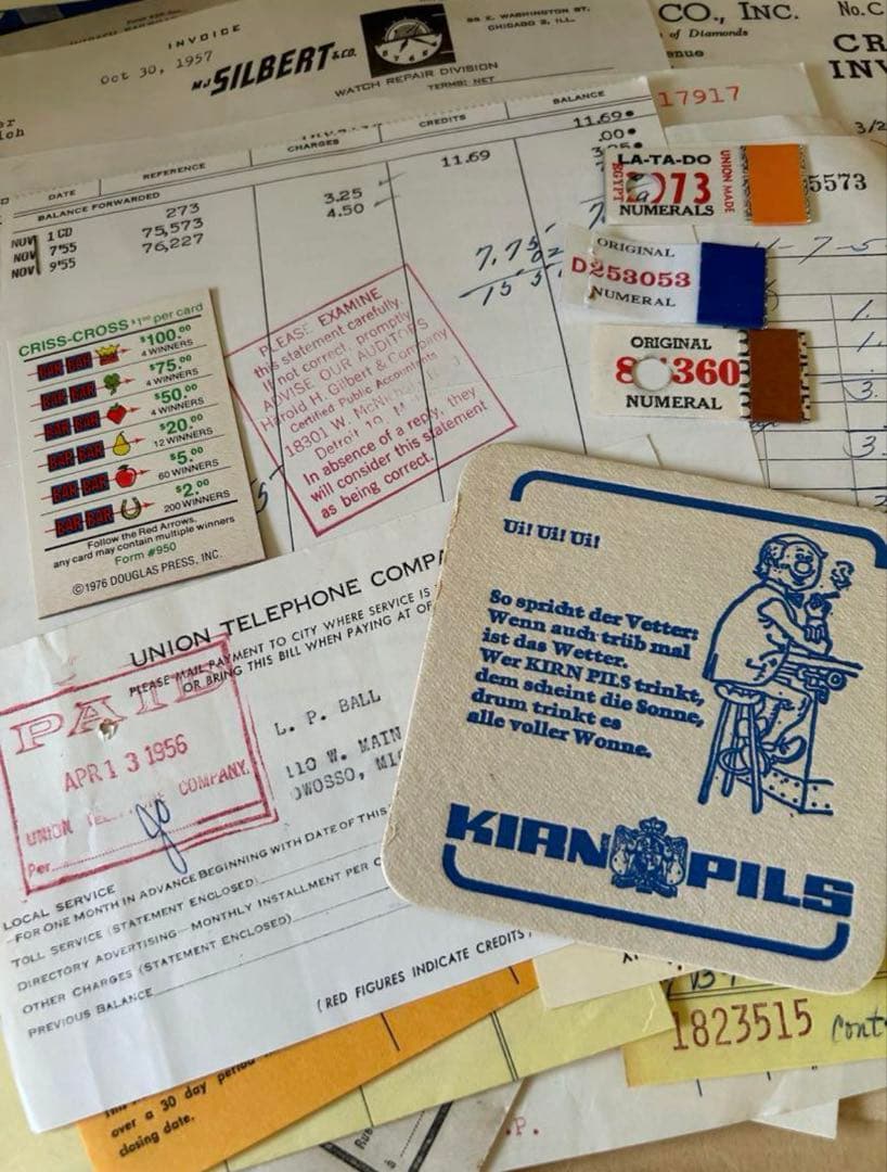 本日限定！★ 紙モノ詰め込みBOX ★ 60サイズ　海外 紙もの ヴィンテージ