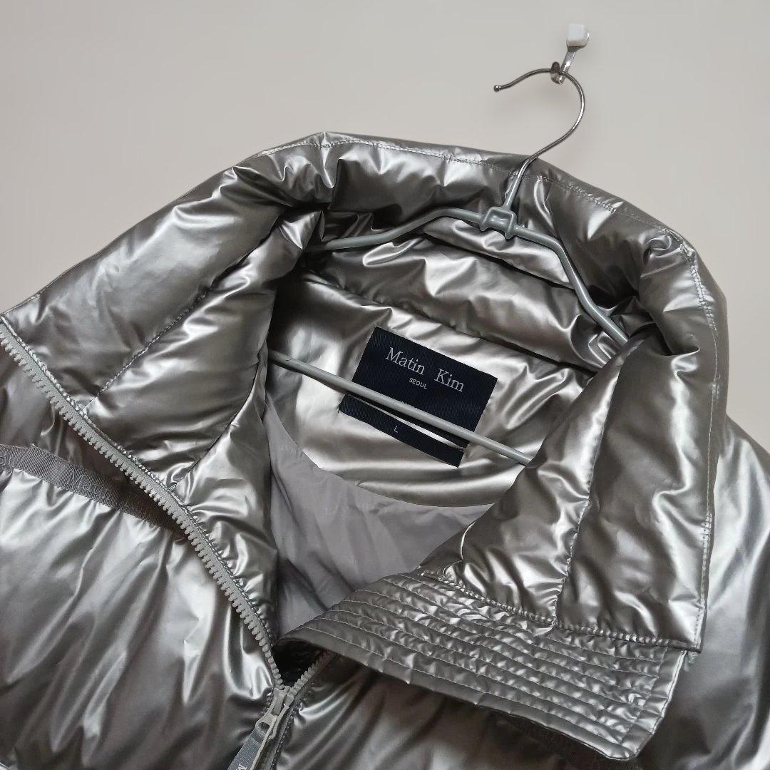 2946【未使用・レア】MatinKimダウンジャケット　シルバー　L　刺繍ロゴ