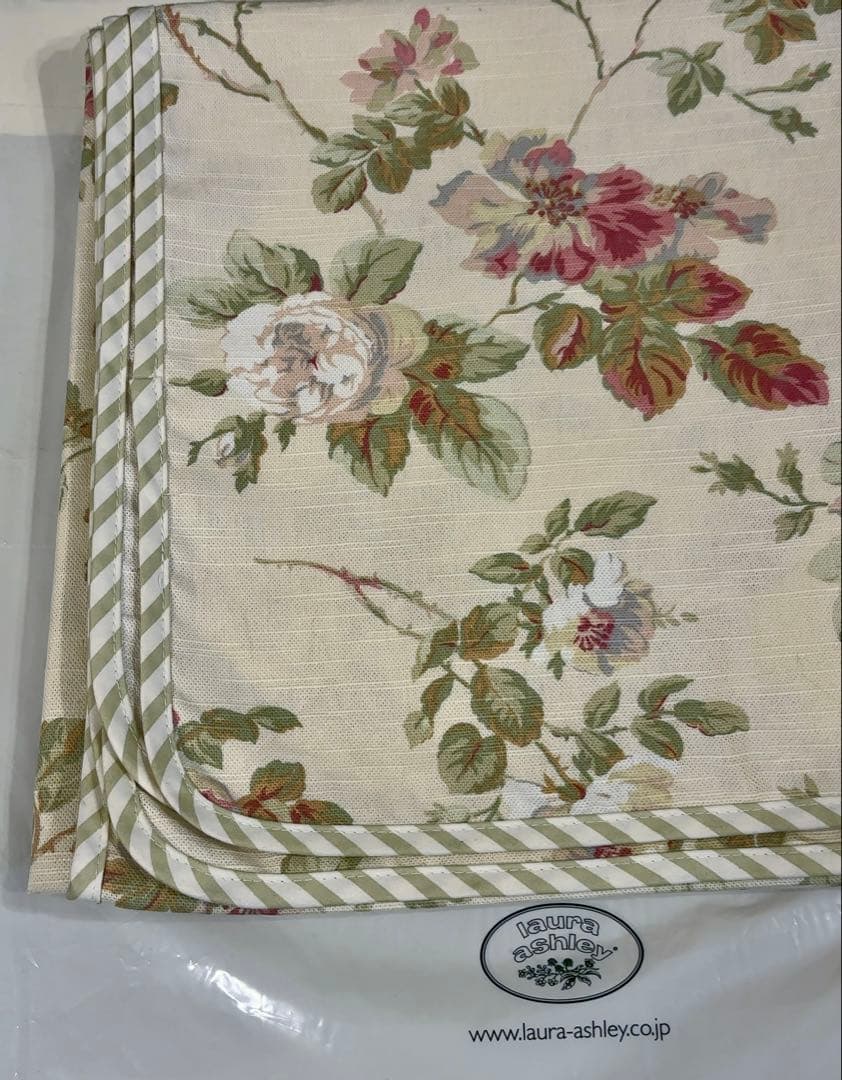 ローラアシュレイ テーブルクロス アンジェリカ